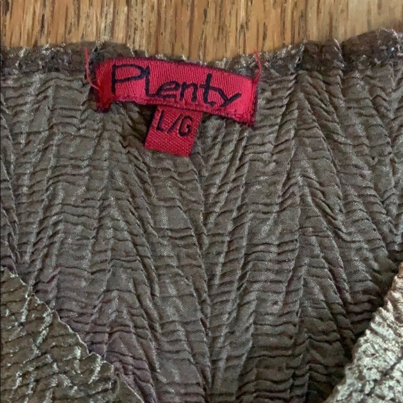 Sheer vintage style top - Picture 2 of 3